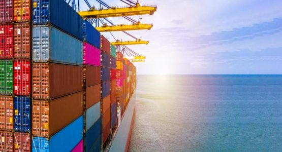 الاتجاهات الرئيسية في صناعة الشحن لعام 2025