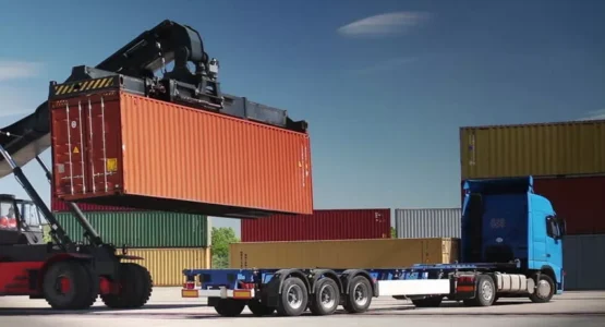 الشحن ليس مجرد خدمة… بل وعد نفي به